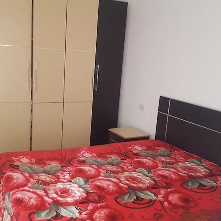 Faik Shehu Apartments Durrës Eksteriør billede