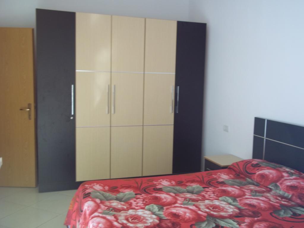 Faik Shehu Apartments Durrës Eksteriør billede