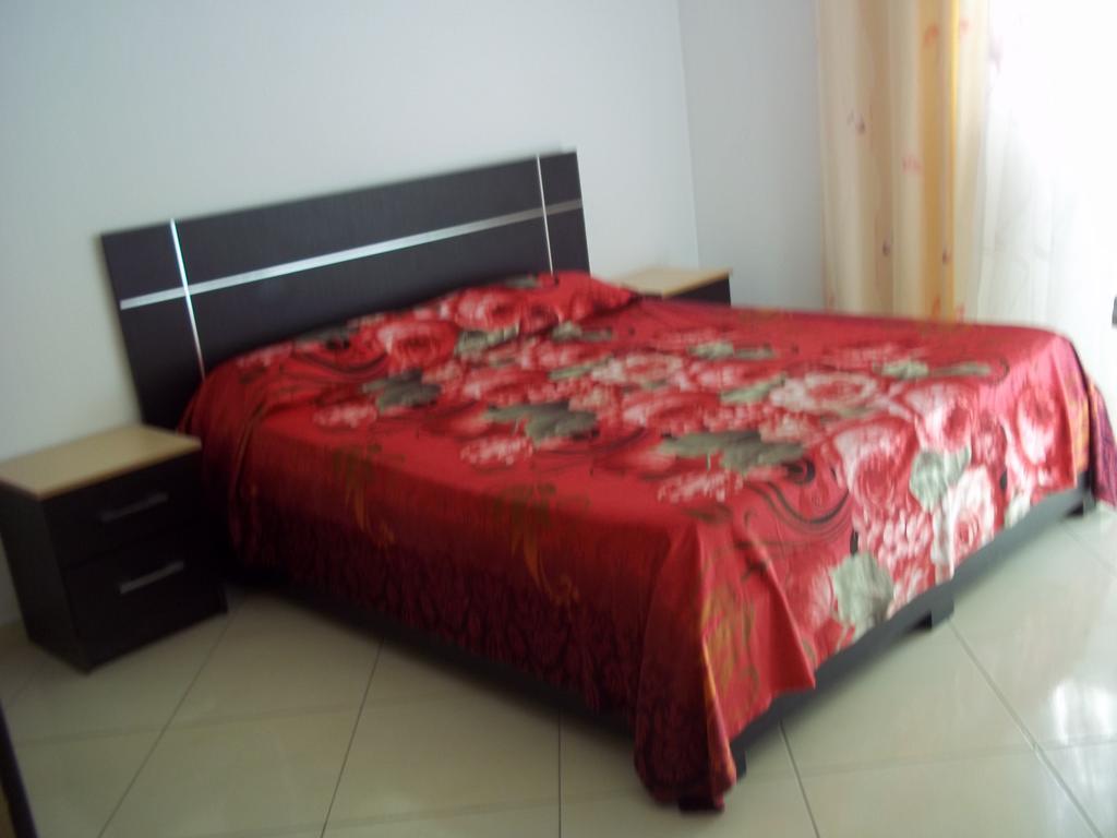 Faik Shehu Apartments Durrës Eksteriør billede