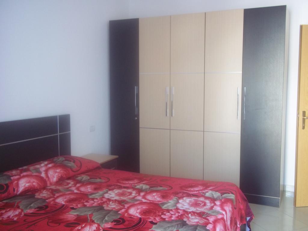 Faik Shehu Apartments Durrës Eksteriør billede