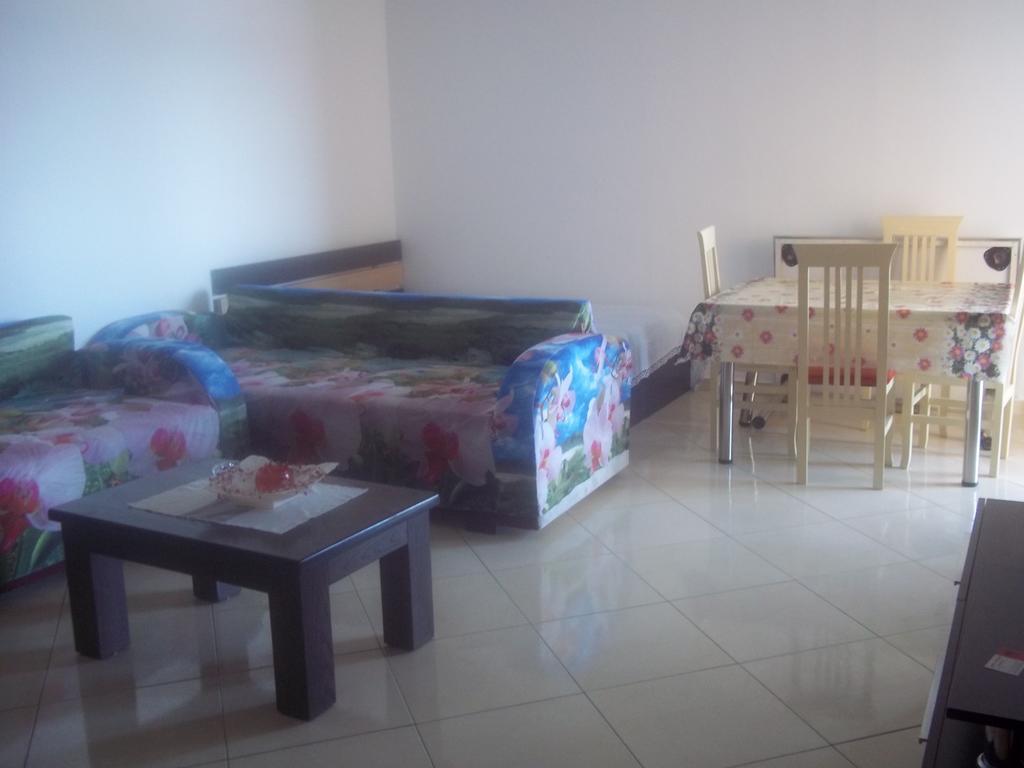 Faik Shehu Apartments Durrës Eksteriør billede