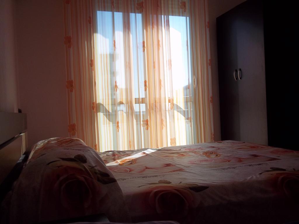 Faik Shehu Apartments Durrës Eksteriør billede